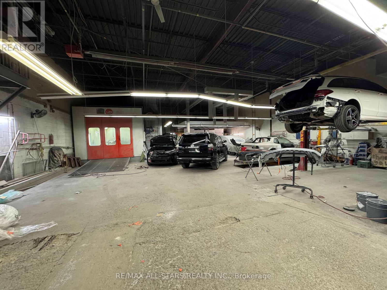 11 - 25 Heritage Road, Markham, Ontario  L3P 1M3 - Photo 4 - N12736154