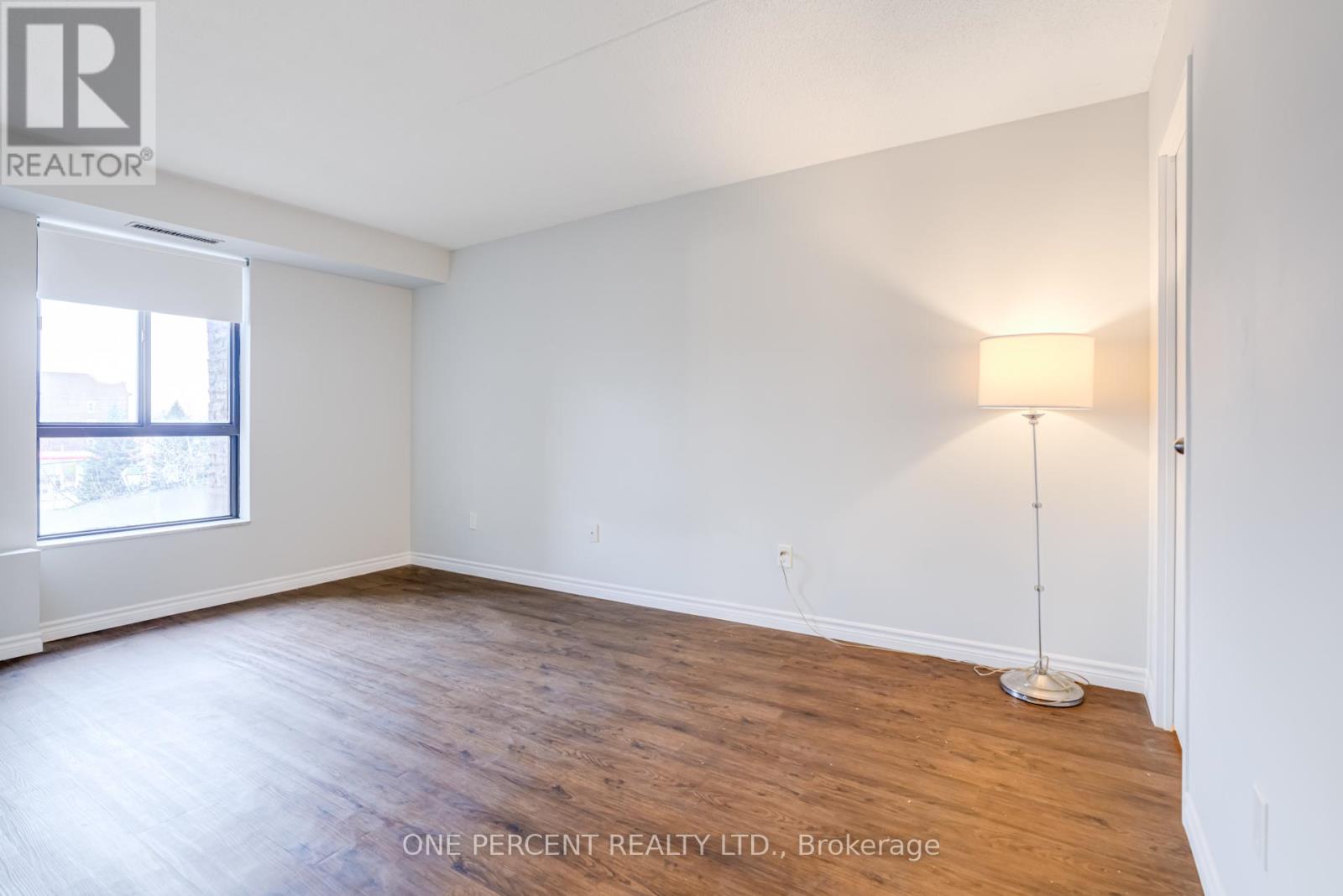 406 - 15390 Yonge Street, Aurora, Ontario  L4G 1N8 - Photo 24 - N12736206