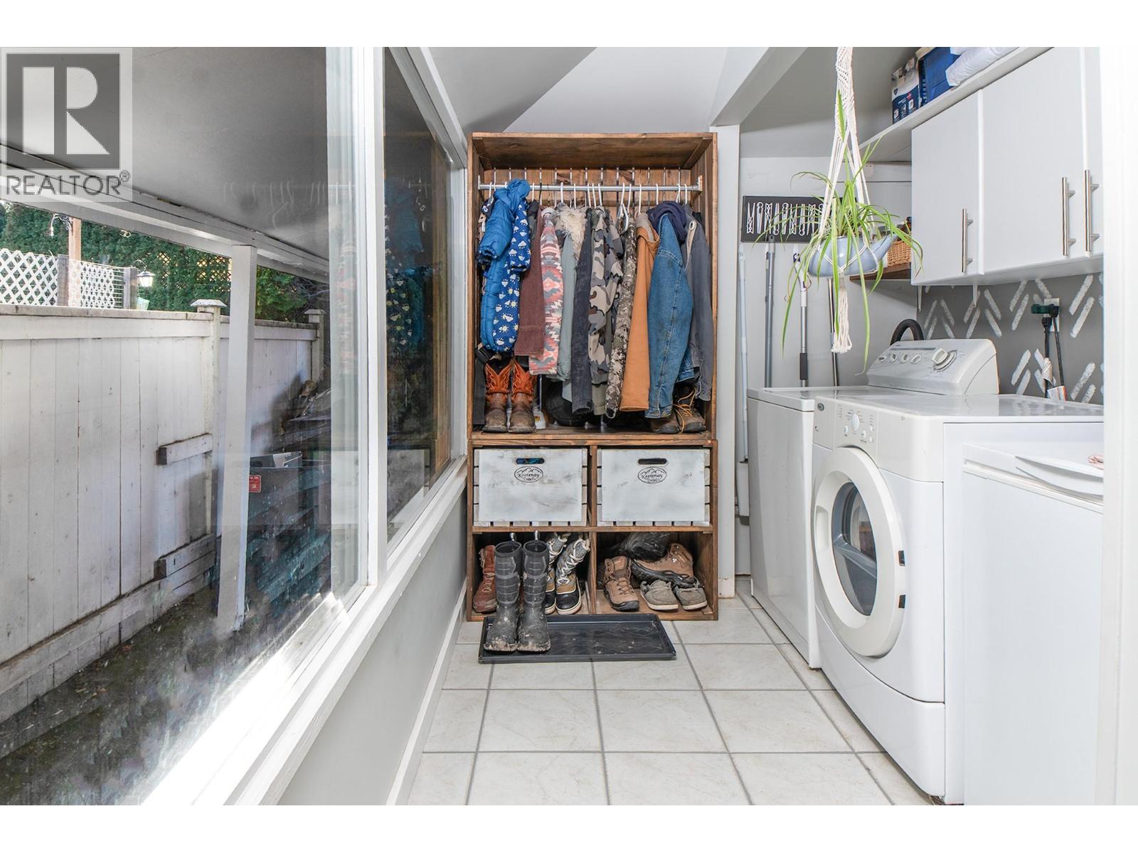 809 Scott Street, Creston, British Columbia  V0B 1G4 - Photo 12 - 10373854