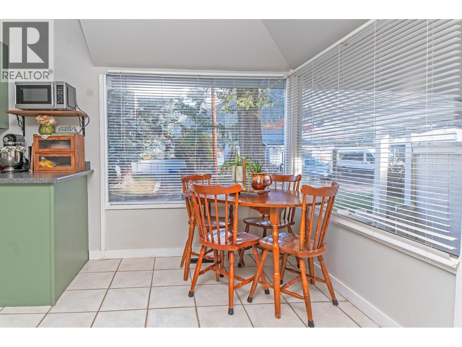 809 Scott Street, Creston, British Columbia  V0B 1G4 - Photo 9 - 10373854