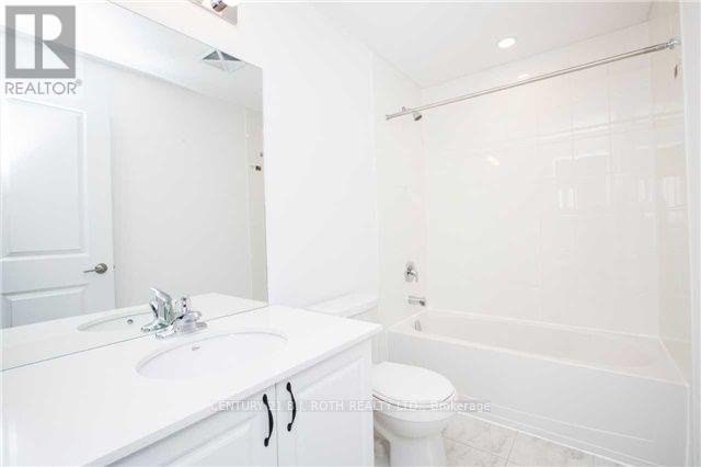 605 - 306 Essa Road, Barrie (0 West), Ontario  L9J 0H5 - Photo 8 - S12736112