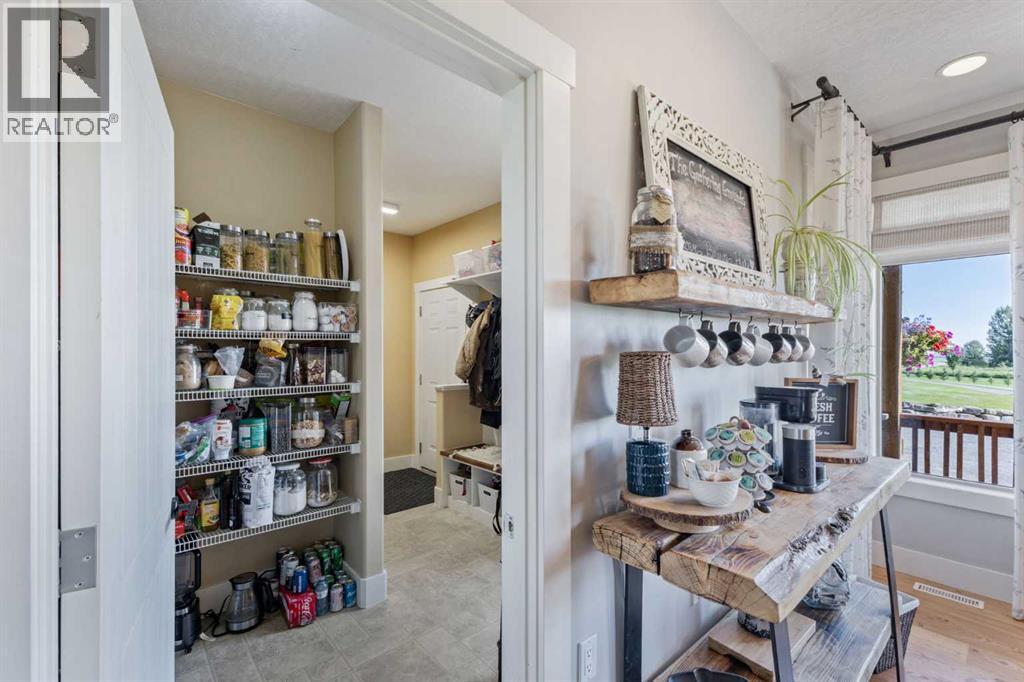 235038 Range Road 253, Rural Wheatland County, Alberta  T1P 1J6 - Photo 16 - A2254143