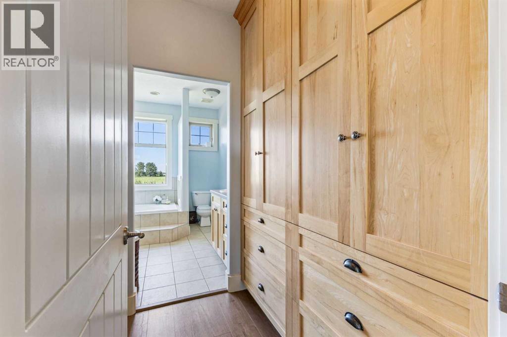 235038 Range Road 253, Rural Wheatland County, Alberta  T1P 1J6 - Photo 20 - A2254143