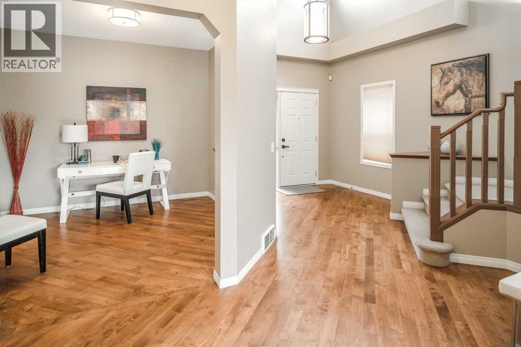 105 Aspen Stone Road Sw, Calgary, Alberta  T3H 5Y7 - Photo 4 - A2277348