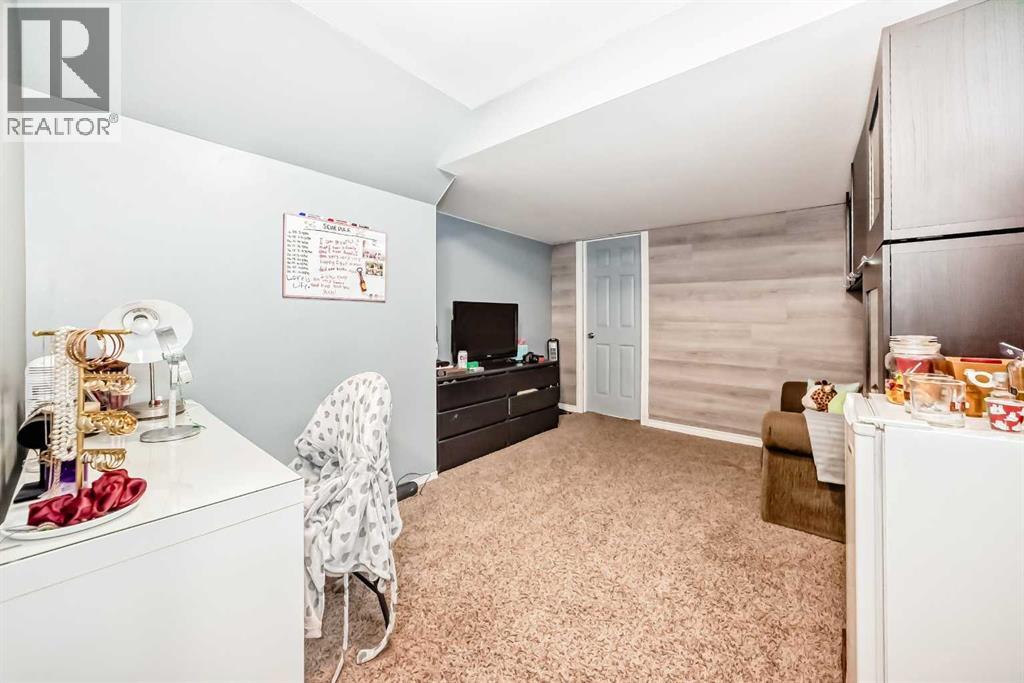 127 Covepark Green Ne, Calgary, Alberta  T3K 6L2 - Photo 34 - A2277537