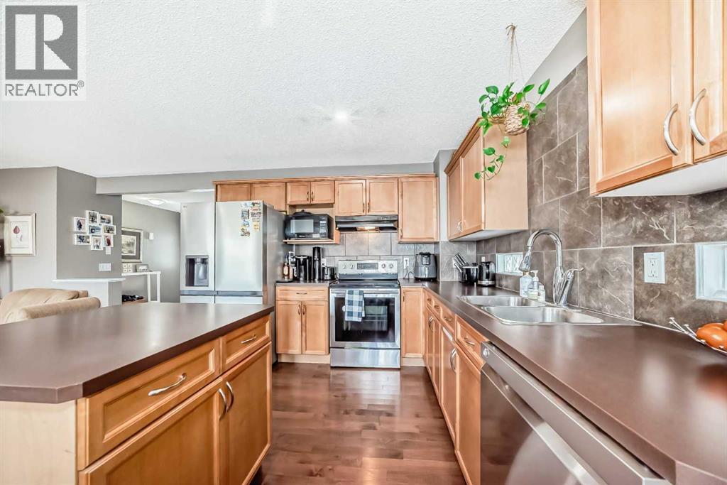 127 Covepark Green Ne, Calgary, Alberta  T3K 6L2 - Photo 8 - A2277537