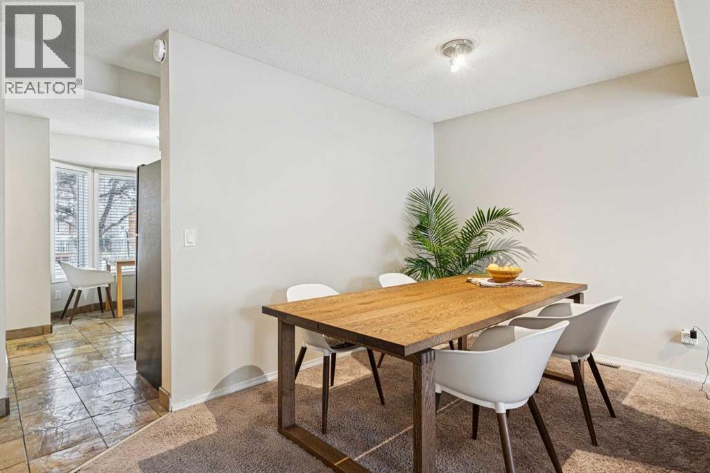 206 Cedarwood Park Sw, Calgary, Alberta  T2W 5T6 - Photo 5 - A2278494