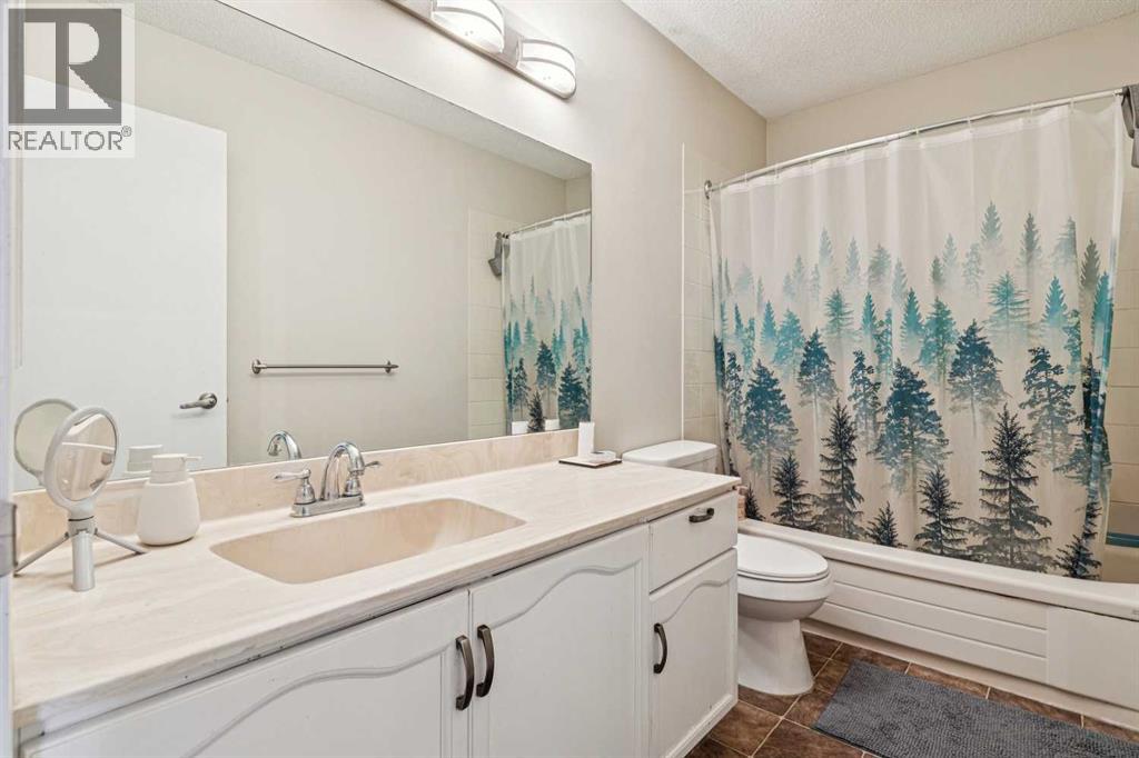 206 Cedarwood Park Sw, Calgary, Alberta  T2W 5T6 - Photo 15 - A2278494