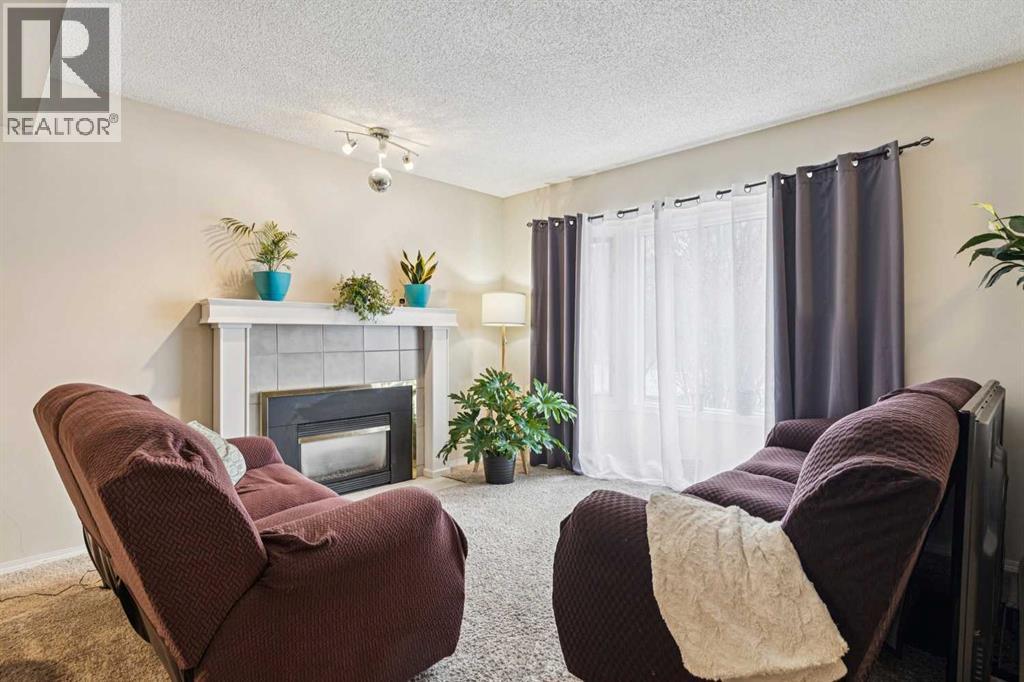 206 Cedarwood Park Sw, Calgary, Alberta  T2W 5T6 - Photo 3 - A2278494