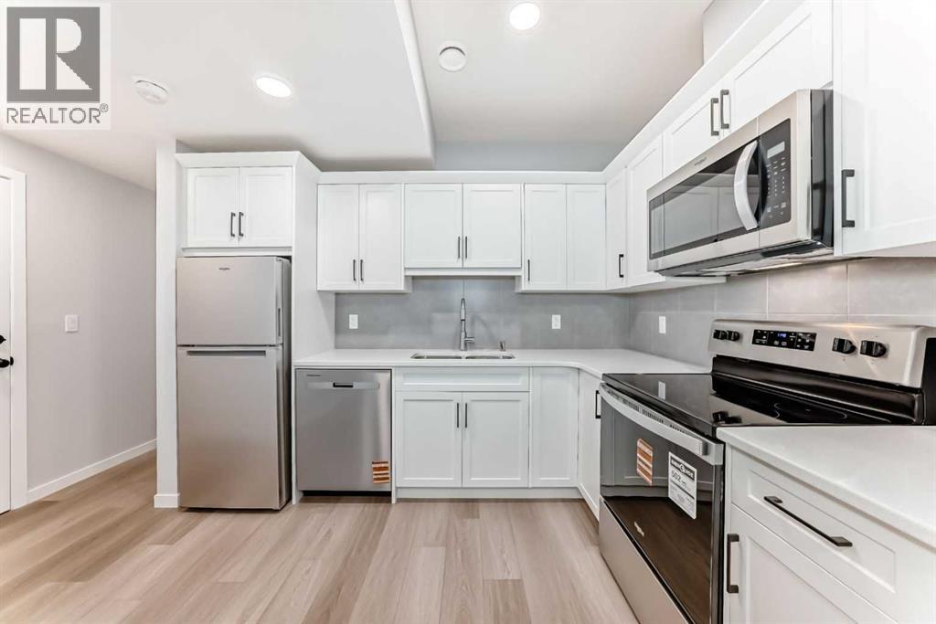 32 Creekview Common Sw, Calgary, Alberta  T2X 5Y6 - Photo 35 - A2281119