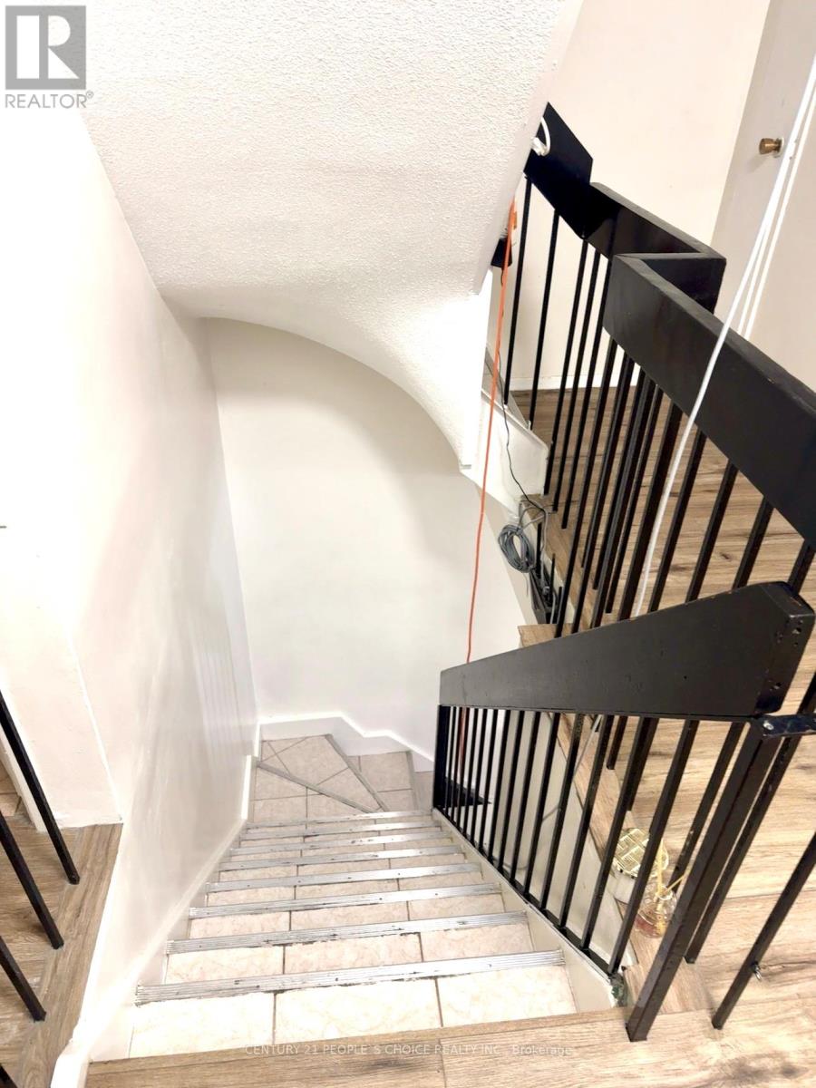 108 - 10 Eddystone Avenue, Toronto, Ontario  M3N 2T2 - Photo 24 - W12736062