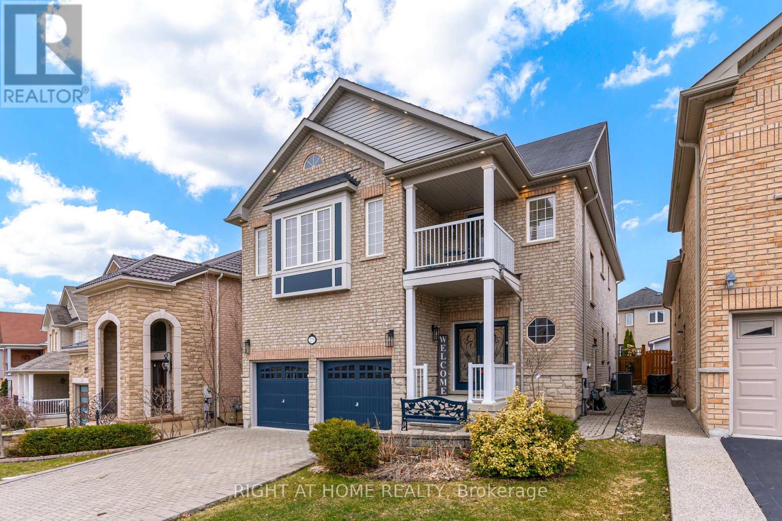 279 Eaton Street, Halton Hills, Ontario  L7G 6N8 - Photo 2 - W12736152