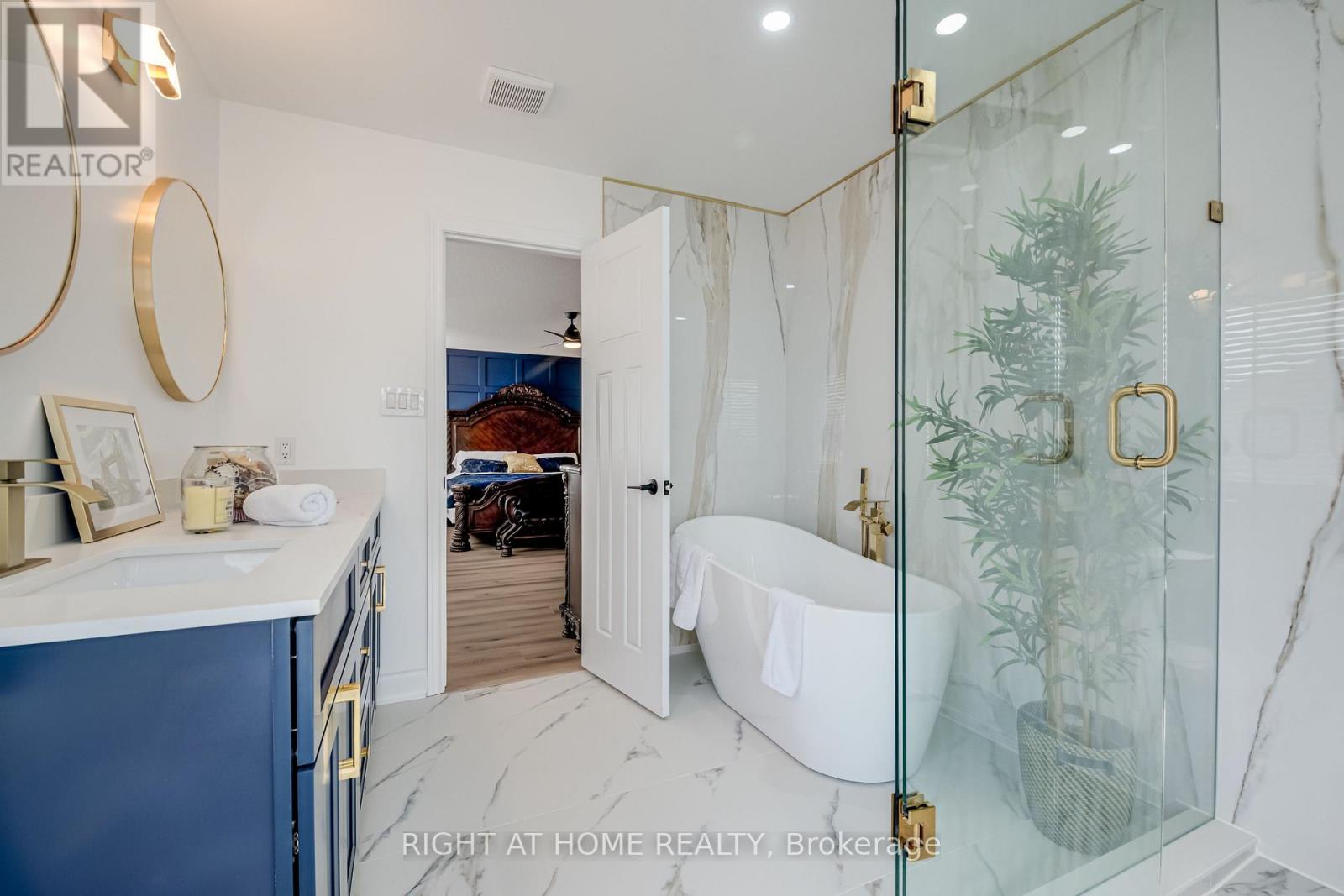 279 Eaton Street, Halton Hills, Ontario  L7G 6N8 - Photo 22 - W12736152