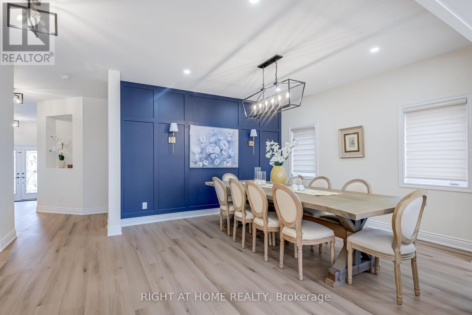 279 Eaton Street, Halton Hills, Ontario  L7G 6N8 - Photo 9 - W12736152