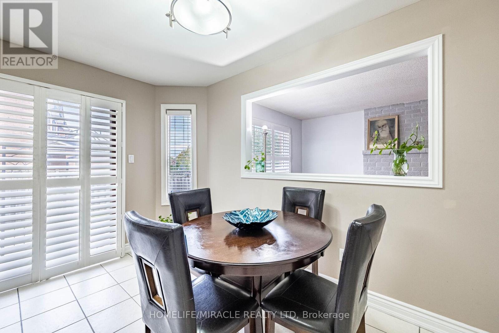 9 Ballycastle Crescent, Brampton, Ontario  L6Z 2V6 - Photo 19 - W12736164