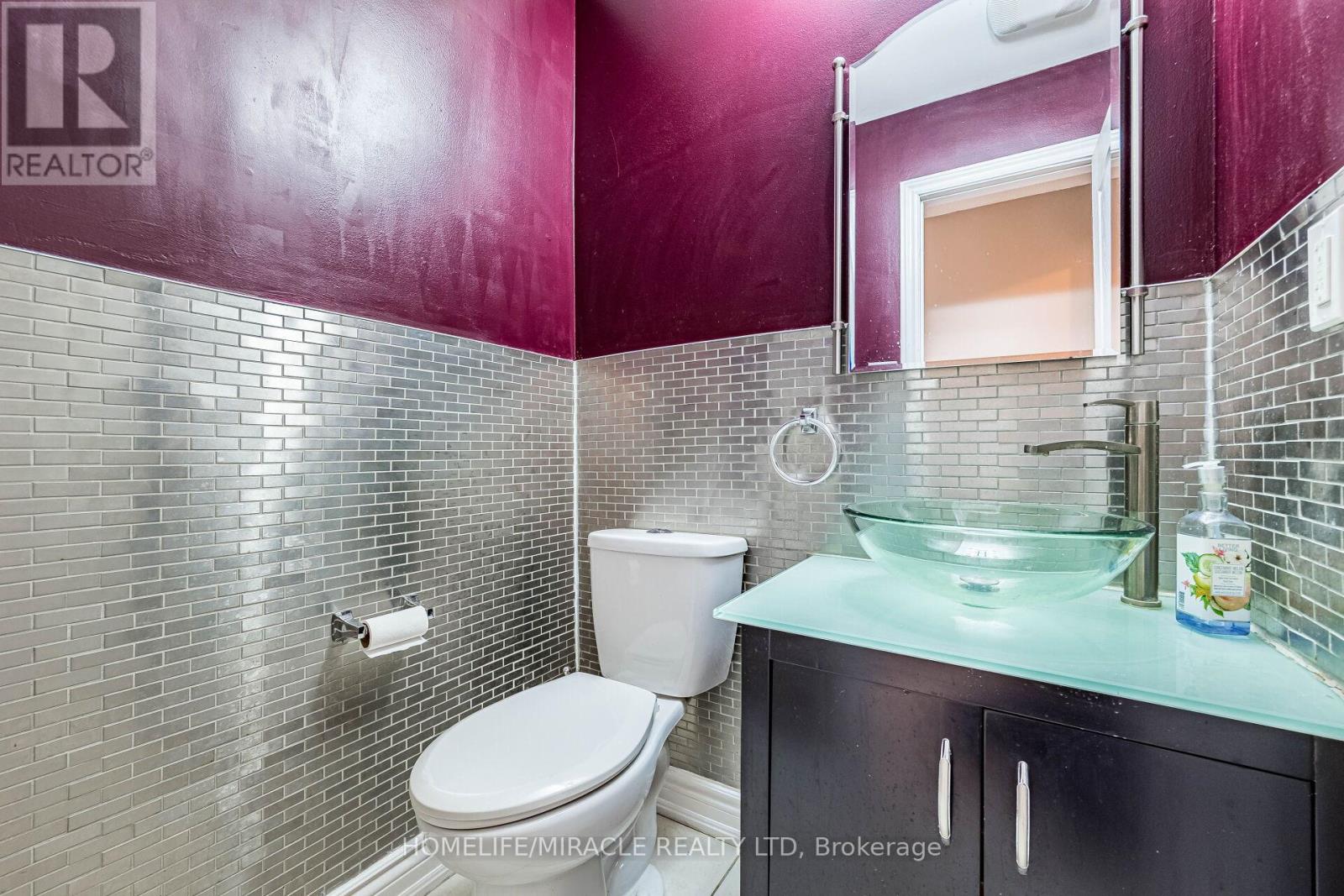 9 Ballycastle Crescent, Brampton, Ontario  L6Z 2V6 - Photo 24 - W12736164