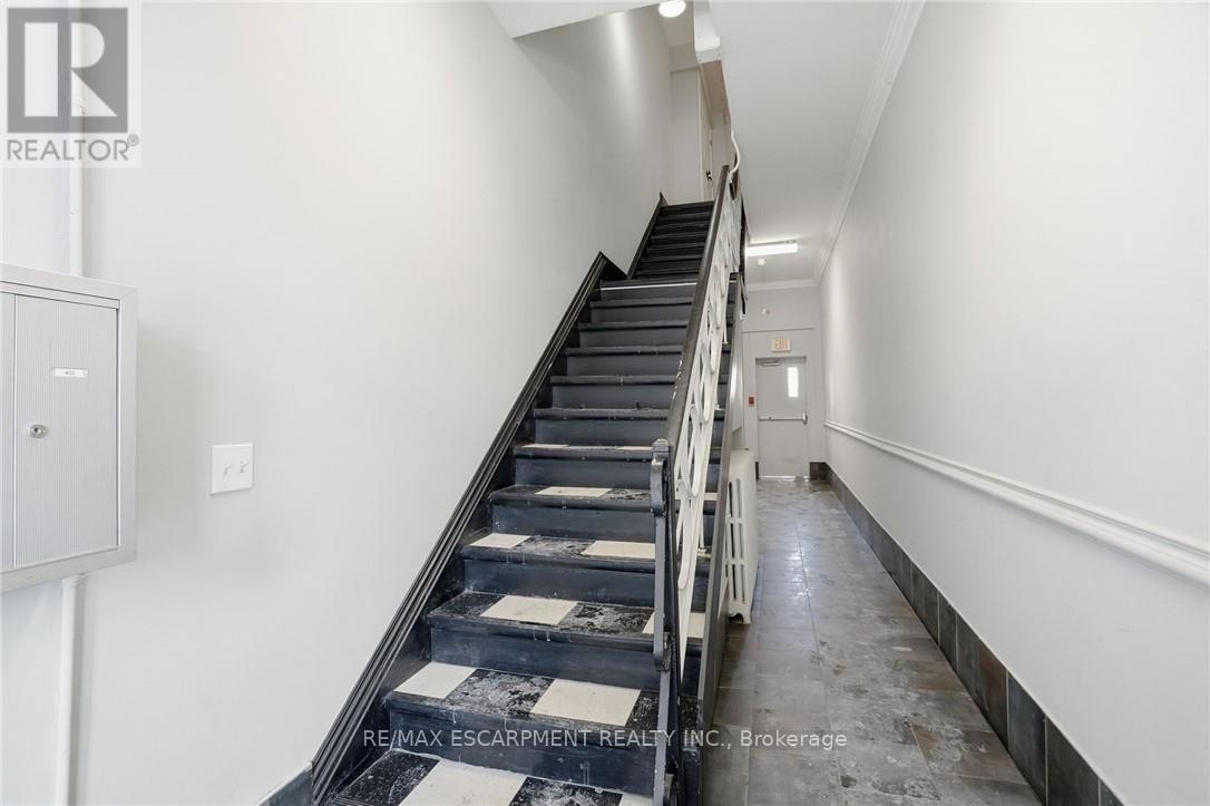 303 - 63 John Street S, Hamilton, Ontario  L8N 2B9 - Photo 4 - X12736210