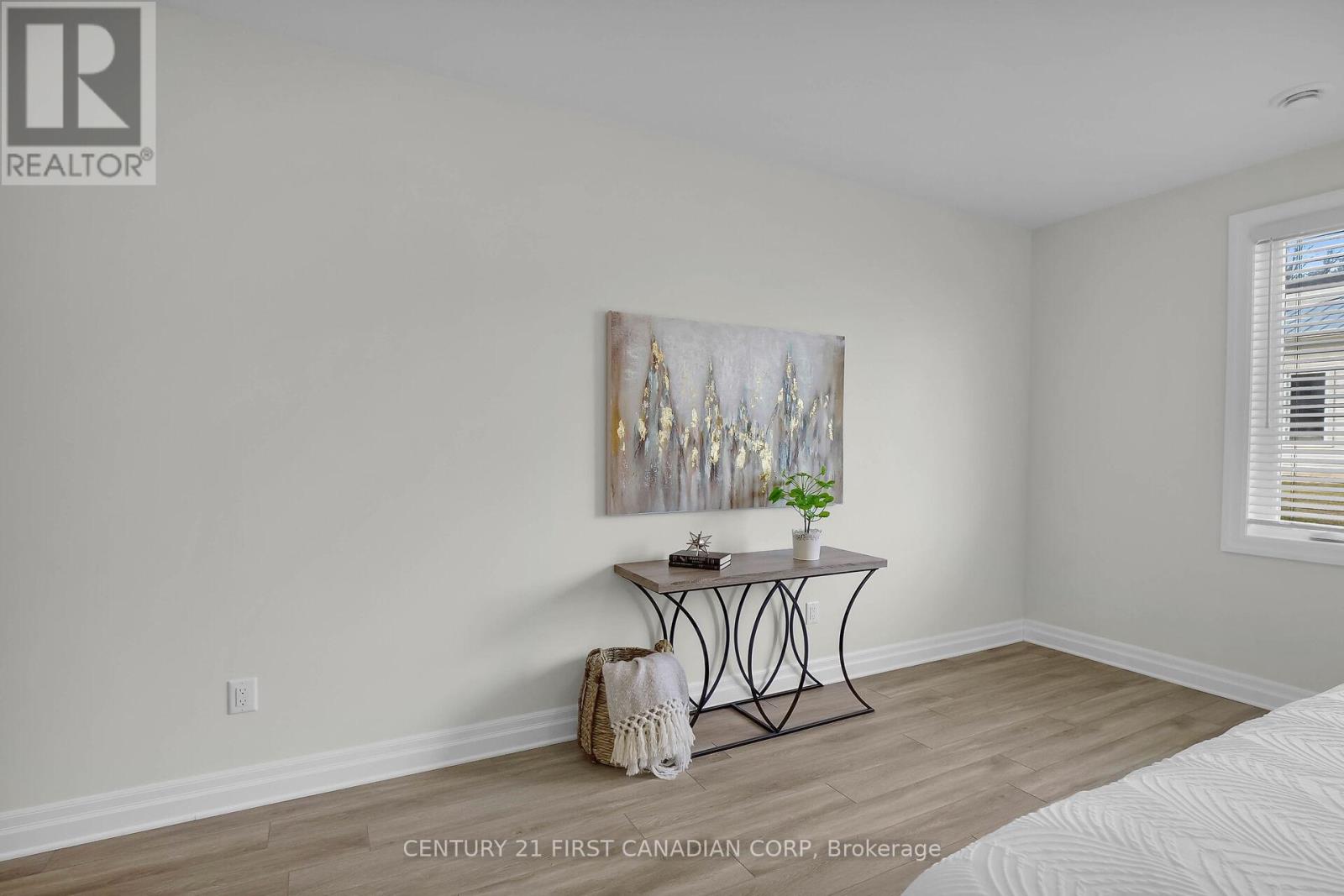 403 Breakwater Boulevard, Central Elgin, Ontario  N5L 0B5 - Photo 19 - X12173868