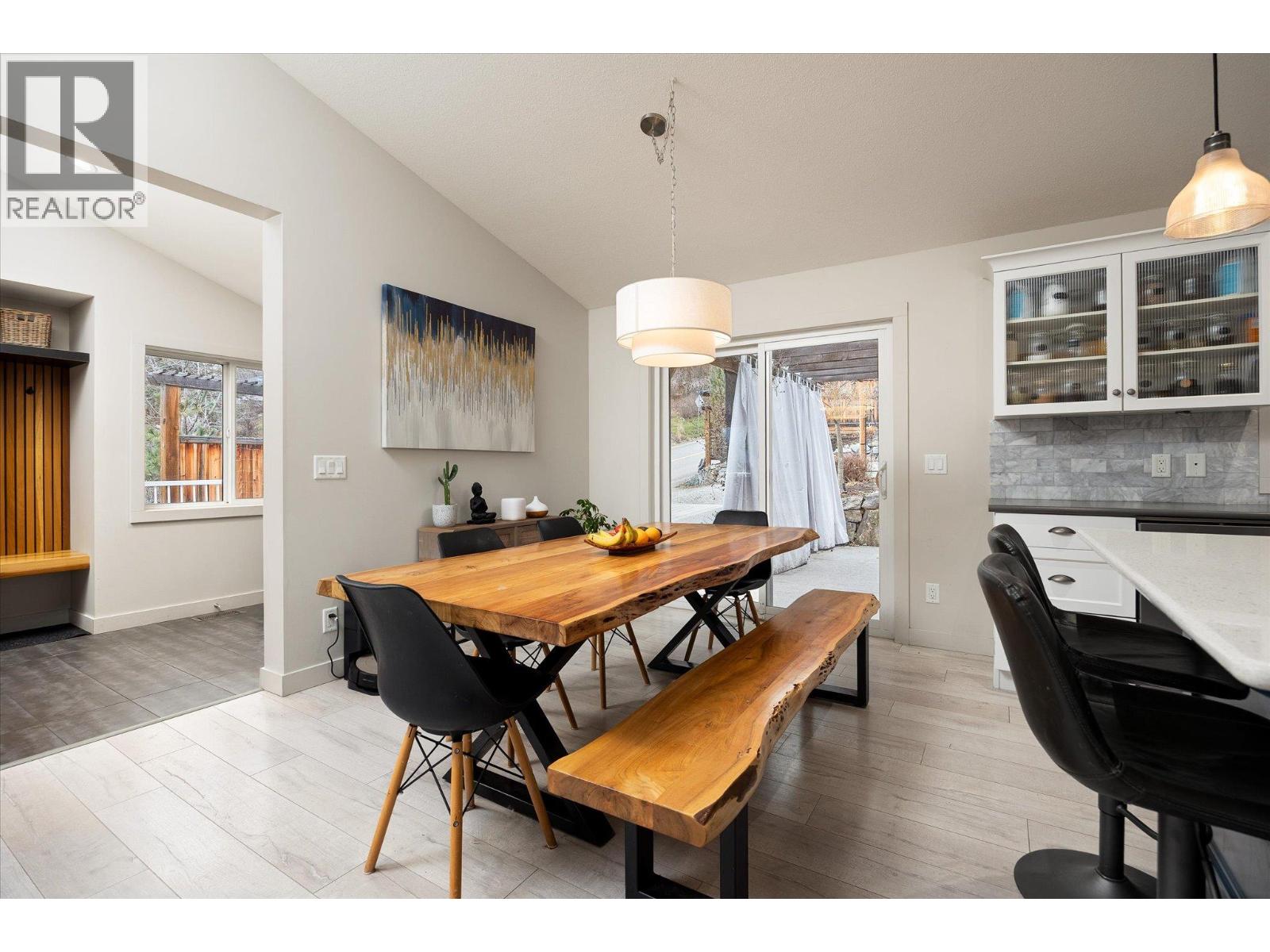 11491 Okanagan Centre Road W, Lake Country, British Columbia  V4V 2H2 - Photo 12 - 10373851