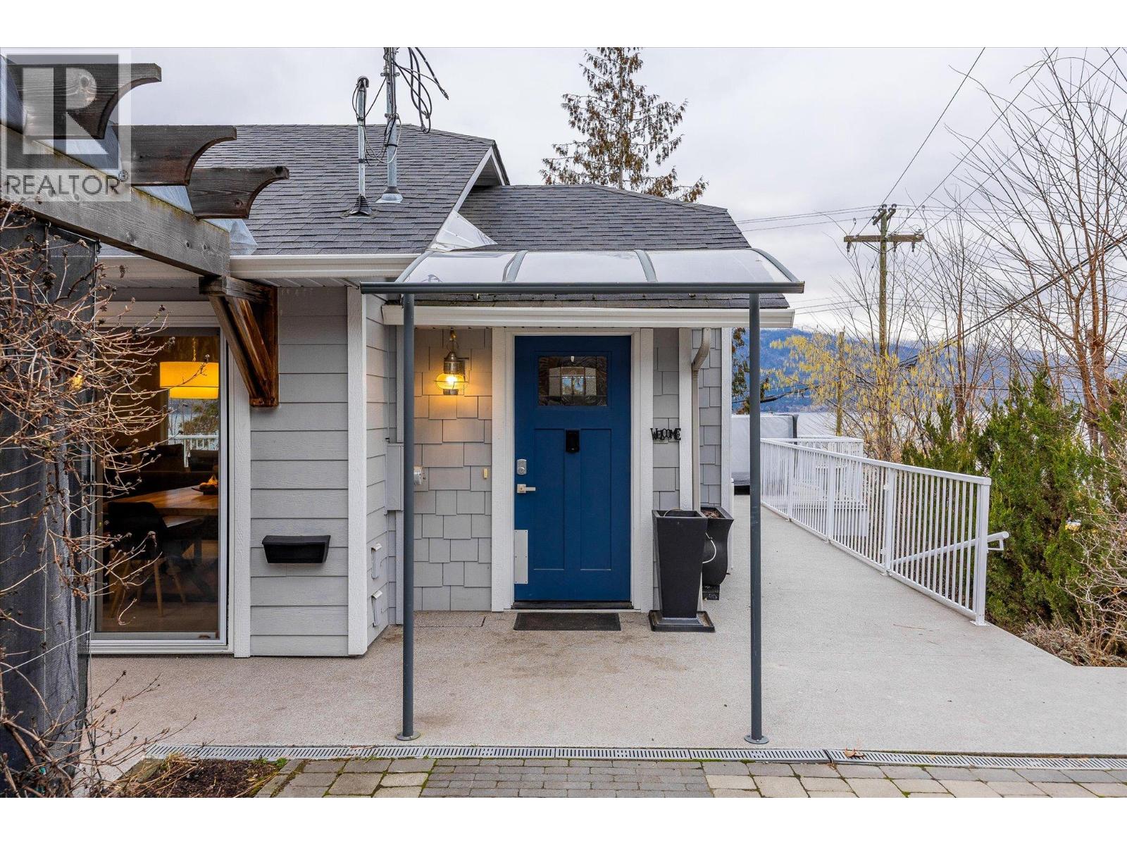 11491 Okanagan Centre Road W, Lake Country, British Columbia  V4V 2H2 - Photo 3 - 10373851