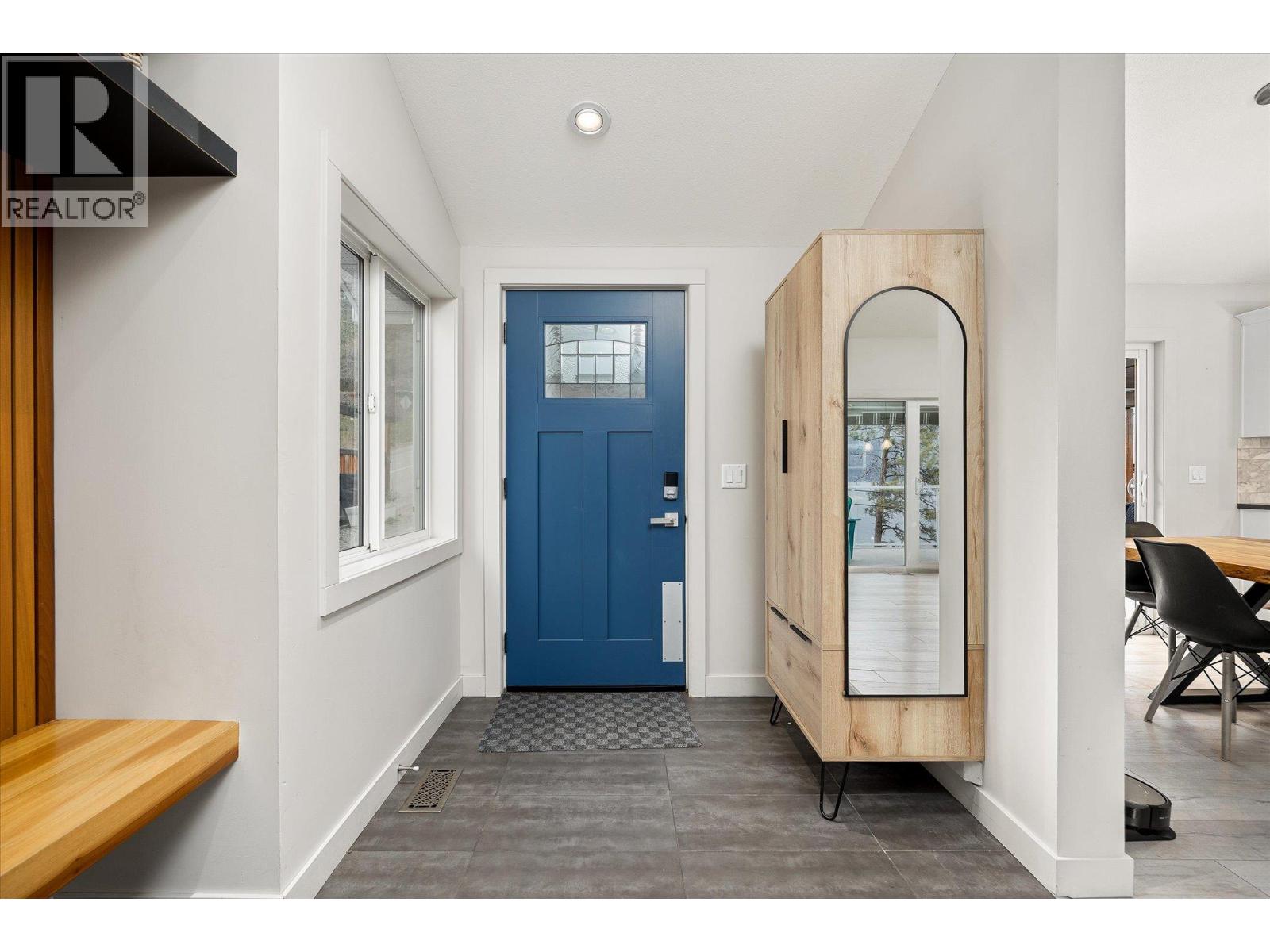 11491 Okanagan Centre Road W, Lake Country, British Columbia  V4V 2H2 - Photo 4 - 10373851