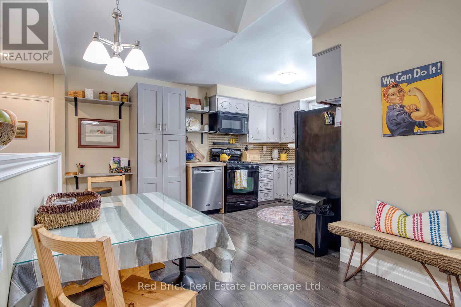 235 Wellington Street, Centre Wellington, Ontario  N1M 3E1 - Photo 10 - X12736264