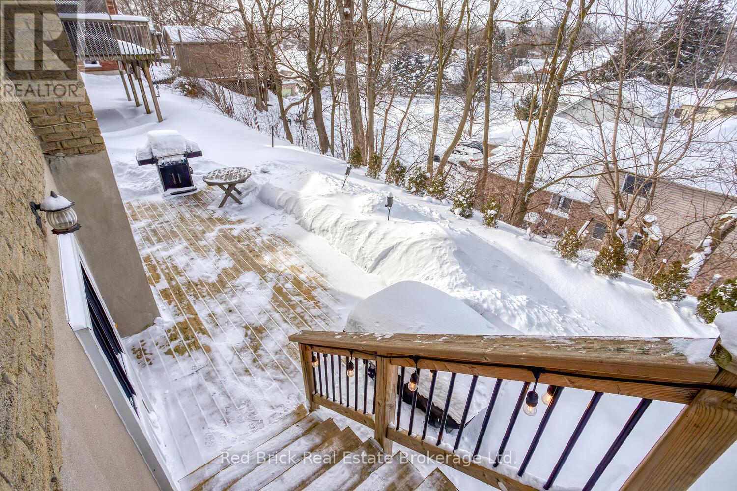 235 Wellington Street, Centre Wellington, Ontario  N1M 3E1 - Photo 43 - X12736264