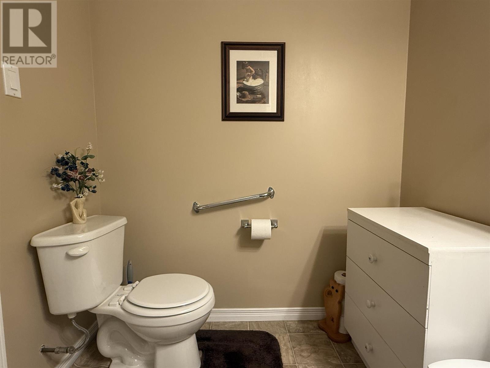 30 Axmith Ave, Elliot Lake, Ontario  P5A 1B7 - Photo 44 - SM260186