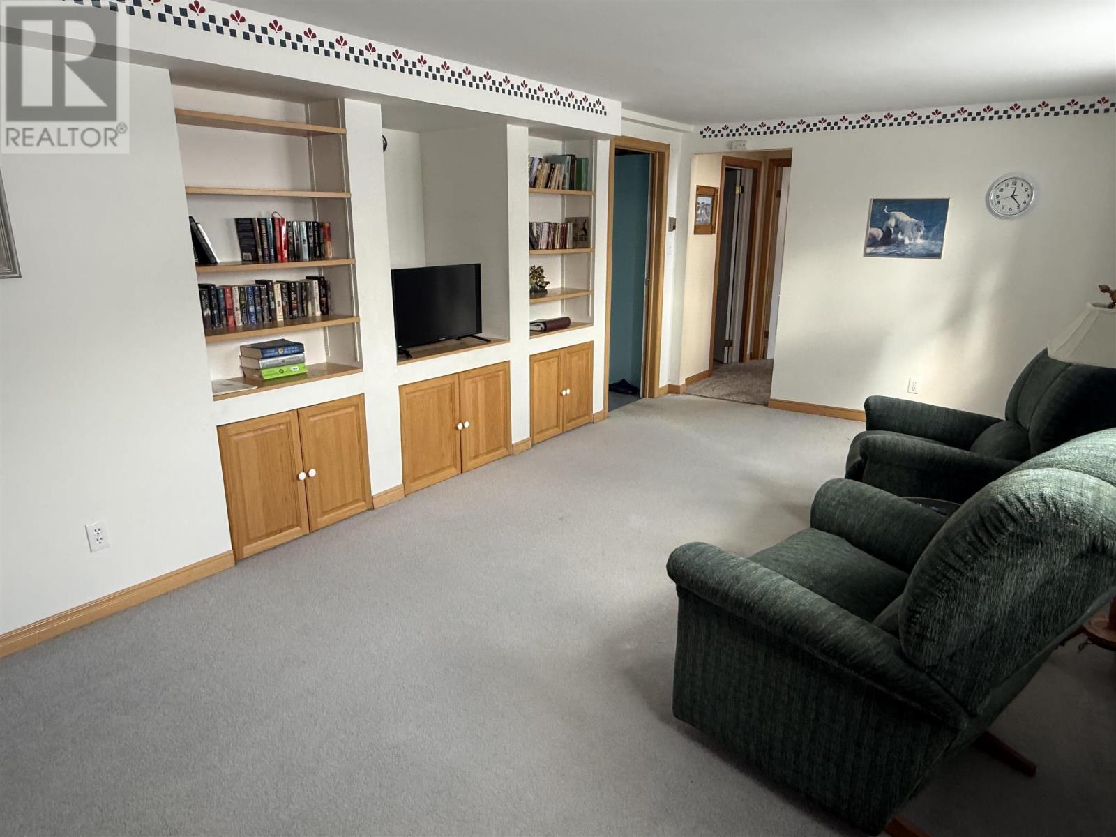 30 Axmith Ave, Elliot Lake, Ontario  P5A 1B7 - Photo 42 - SM260186