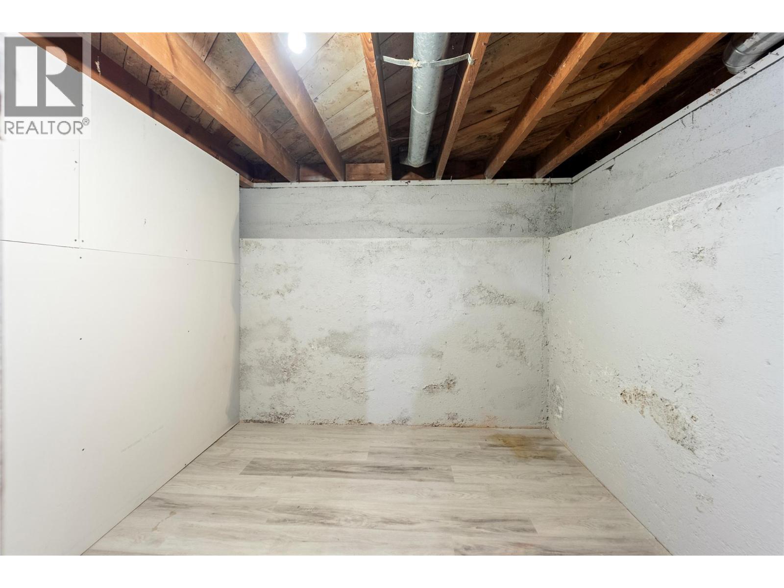 230 FAIRVIEW Avenue Kamloops Photo 27