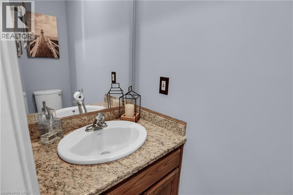 1 Shoreline Crescent, Grimsby, Ontario  L3M 5B1 - Photo 22 - 40799741