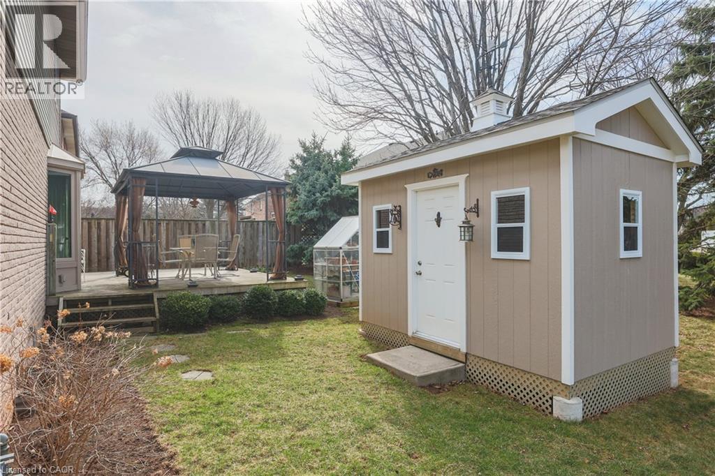 1 Shoreline Crescent, Grimsby, Ontario  L3M 5B1 - Photo 38 - 40799741