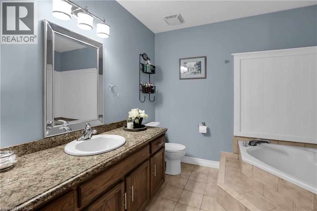 1 Shoreline Crescent, Grimsby, Ontario  L3M 5B1 - Photo 29 - 40799741