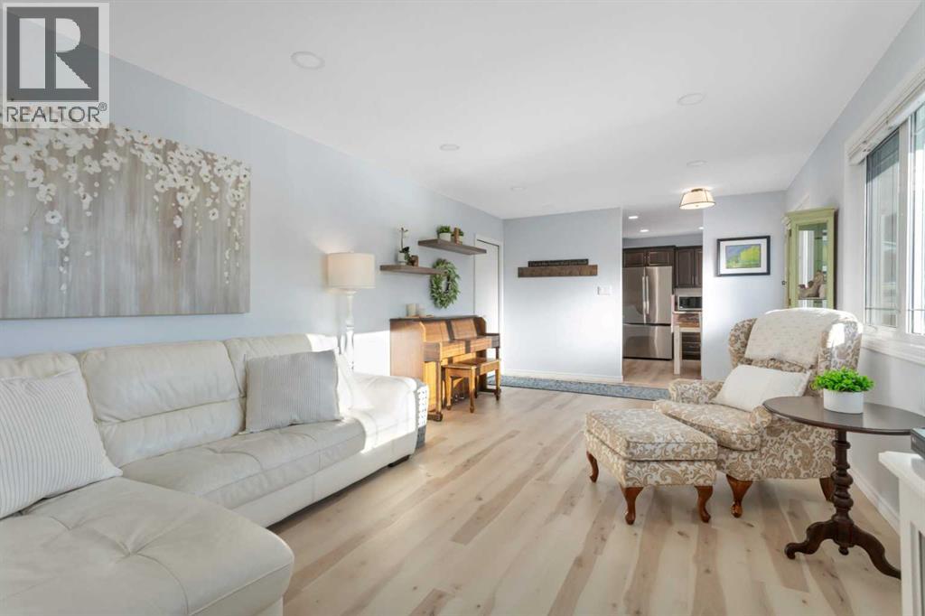 30 Wishart Street, Red Deer, Alberta  T4N 5W3 - Photo 5 - A2280705