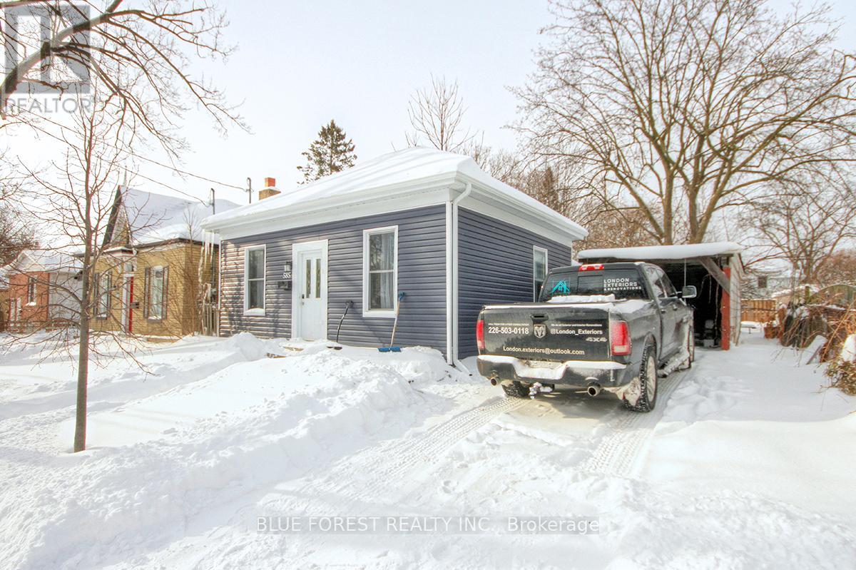 585 ELIZABETH STREET, London East, Ontario