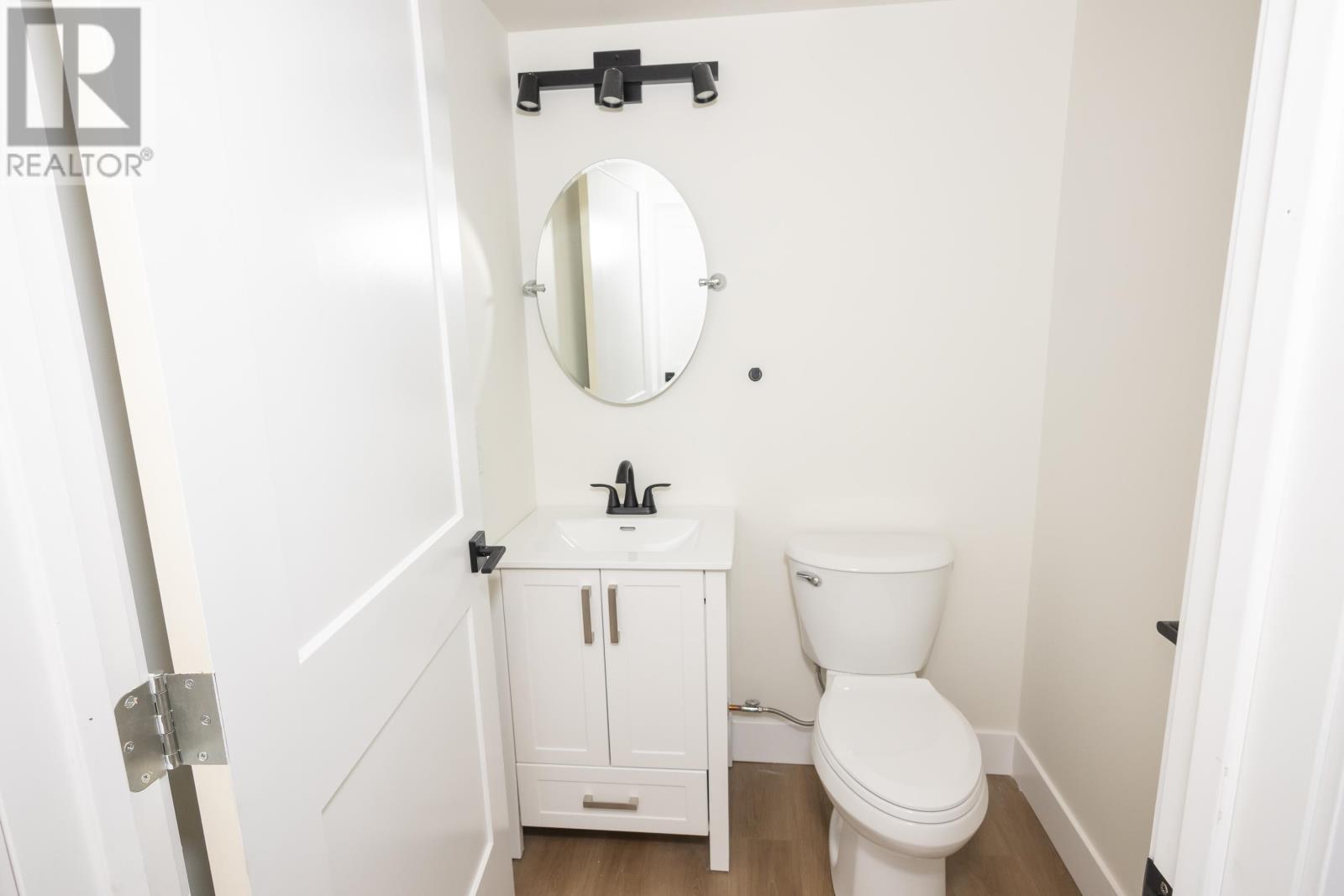 1101 Frederica Street W, Thunder Bay, Ontario  P7E 3Y1 - Photo 33 - TB2600115