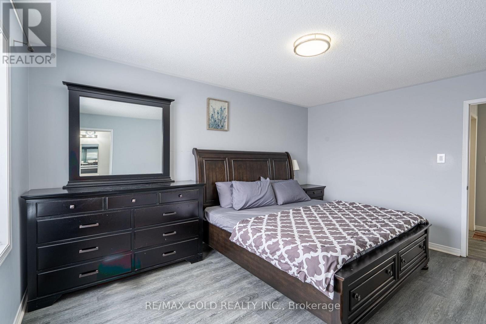 28 Earth Star Trail, Brampton, Ontario  L6R 2P3 - Photo 18 - W12733548