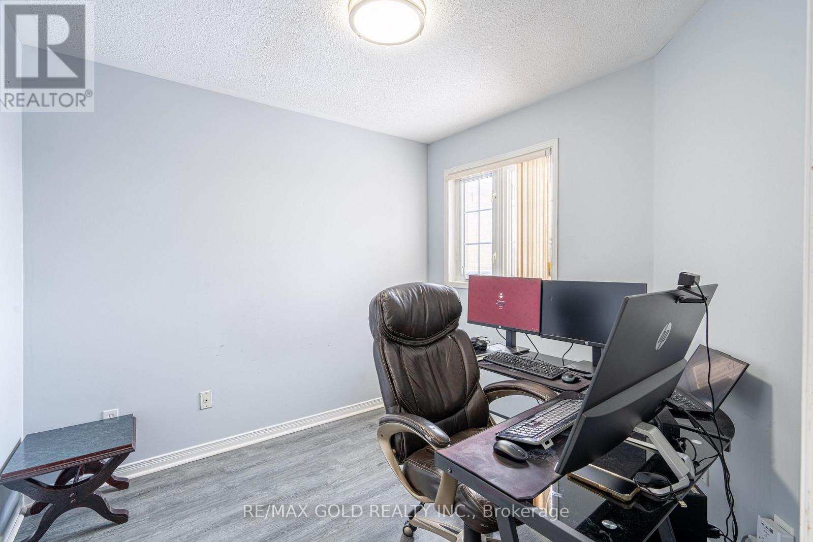 28 Earth Star Trail, Brampton, Ontario  L6R 2P3 - Photo 23 - W12733548