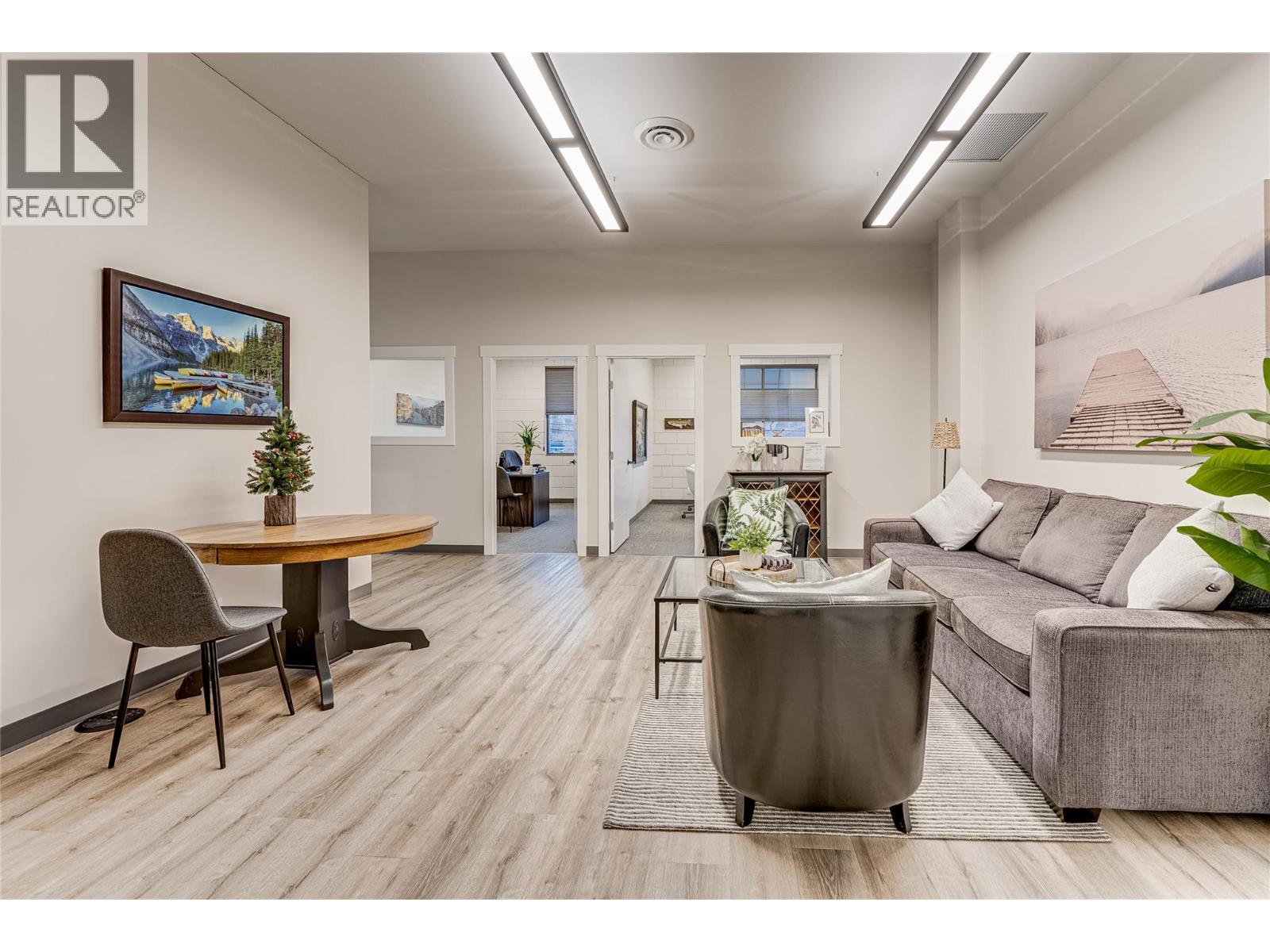 3301 Coldstream Avenue, Vernon, British Columbia  V1T 1Y1 - Photo 13 - 10371807