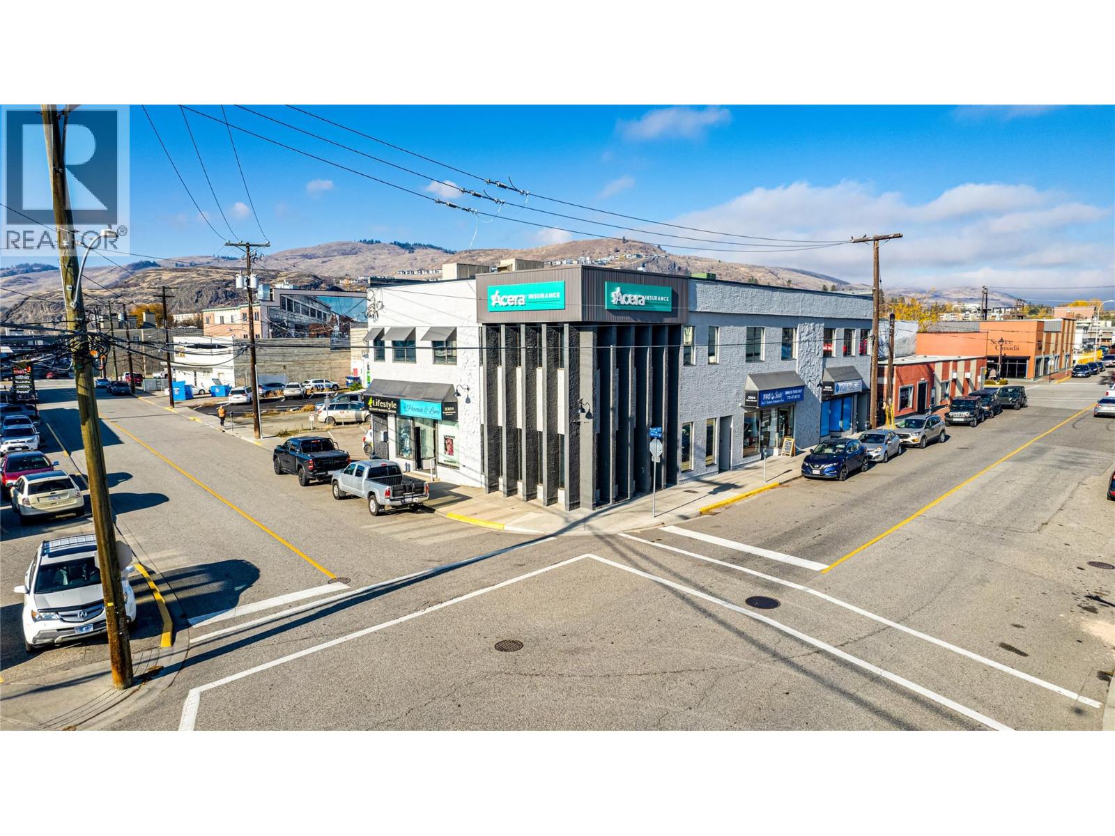 3301 Coldstream Avenue, Vernon, British Columbia  V1T 1Y1 - Photo 3 - 10371807