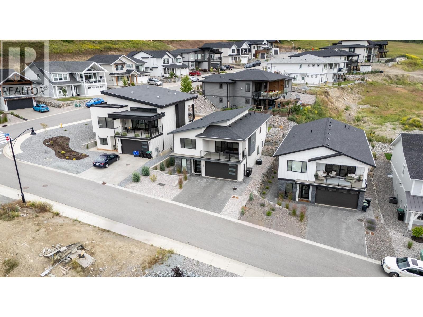 137 Whitefish Road, Vernon, British Columbia  V1B 3M5 - Photo 5 - 10373890