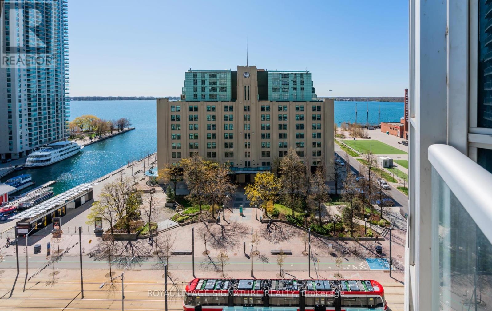 1103 - 208 Queens Quay W, Toronto, Ontario  M5J 2Y5 - Photo 16 - C12736268