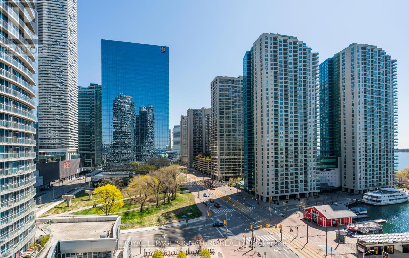 1103 - 208 Queens Quay W, Toronto, Ontario  M5J 2Y5 - Photo 17 - C12736268