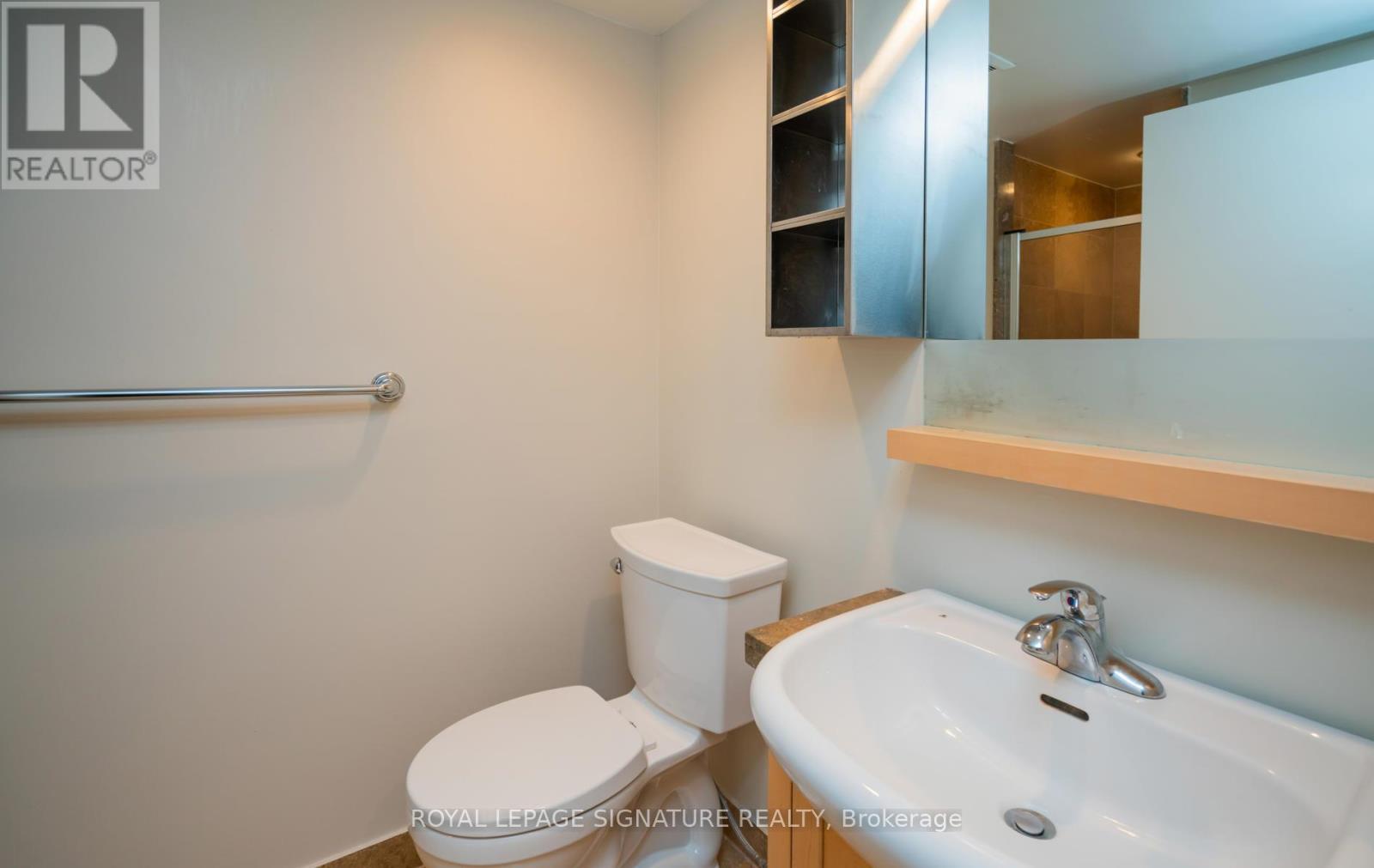 1103 - 208 Queens Quay W, Toronto, Ontario  M5J 2Y5 - Photo 30 - C12736268