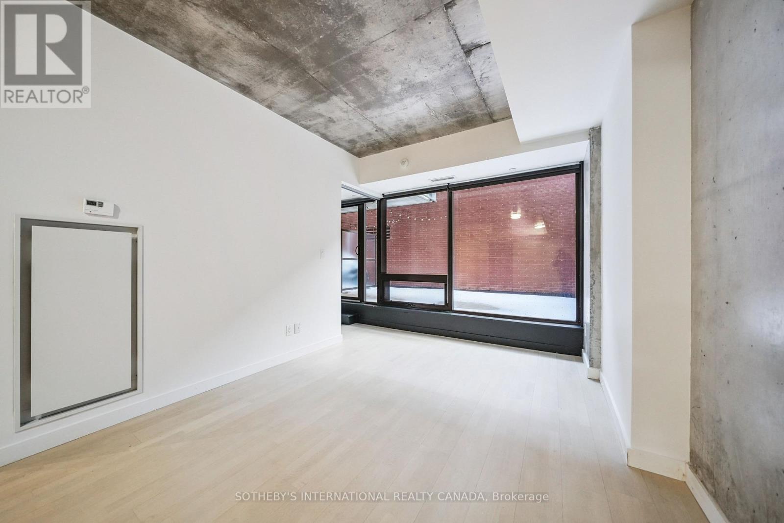 204 - 246 Logan Avenue, Toronto, Ontario  M4M 0E9 - Photo 18 - E12736282