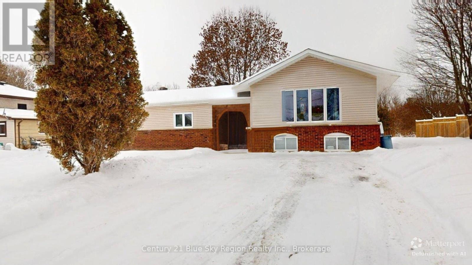 36 Nichols Street, Callander, Ontario  P0H 1H0 - Photo 34 - X12728692