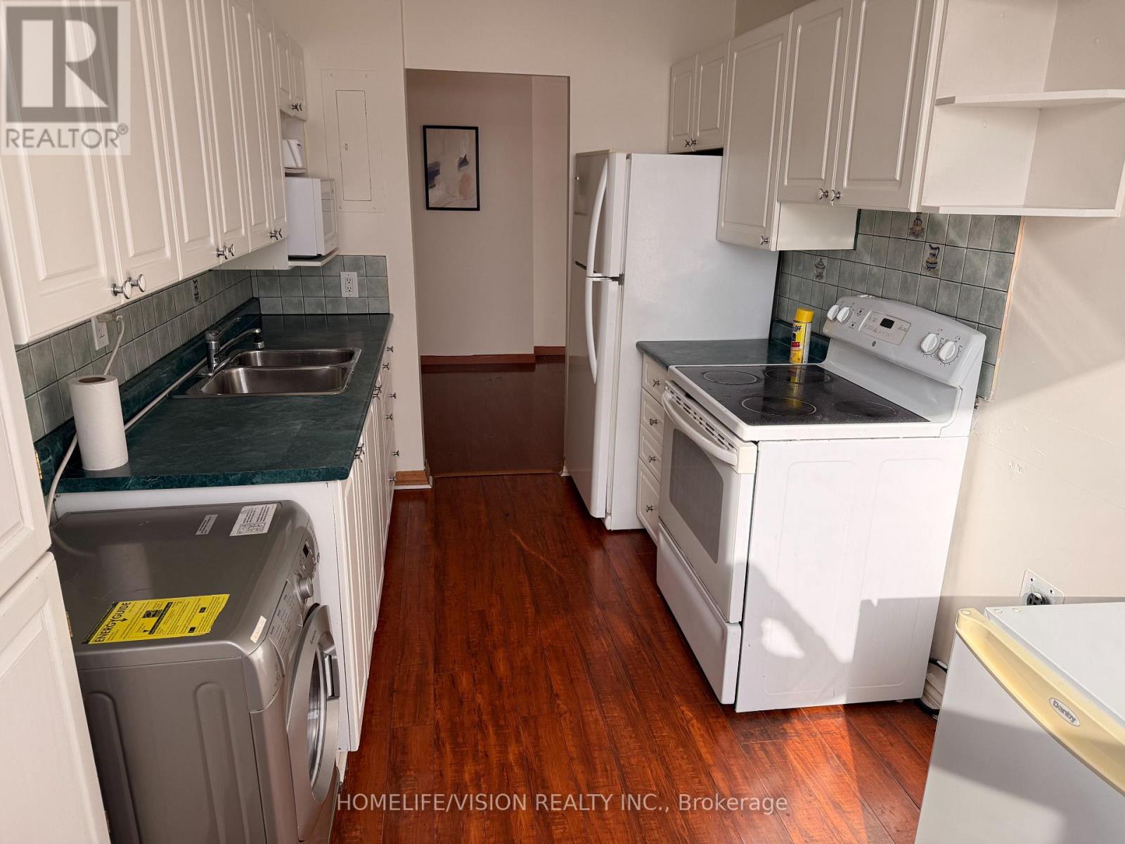 515 - 175 Hilda Avenue, Toronto, Ontario  M2M 1V8 - Photo 16 - C12614382