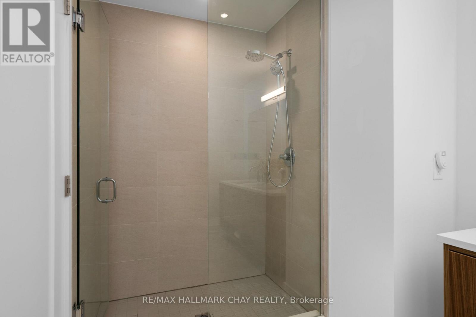 302 - 185 Dunlop Street E, Barrie (City Centre), Ontario L4M 0L7 - Photo 17 - S12736214