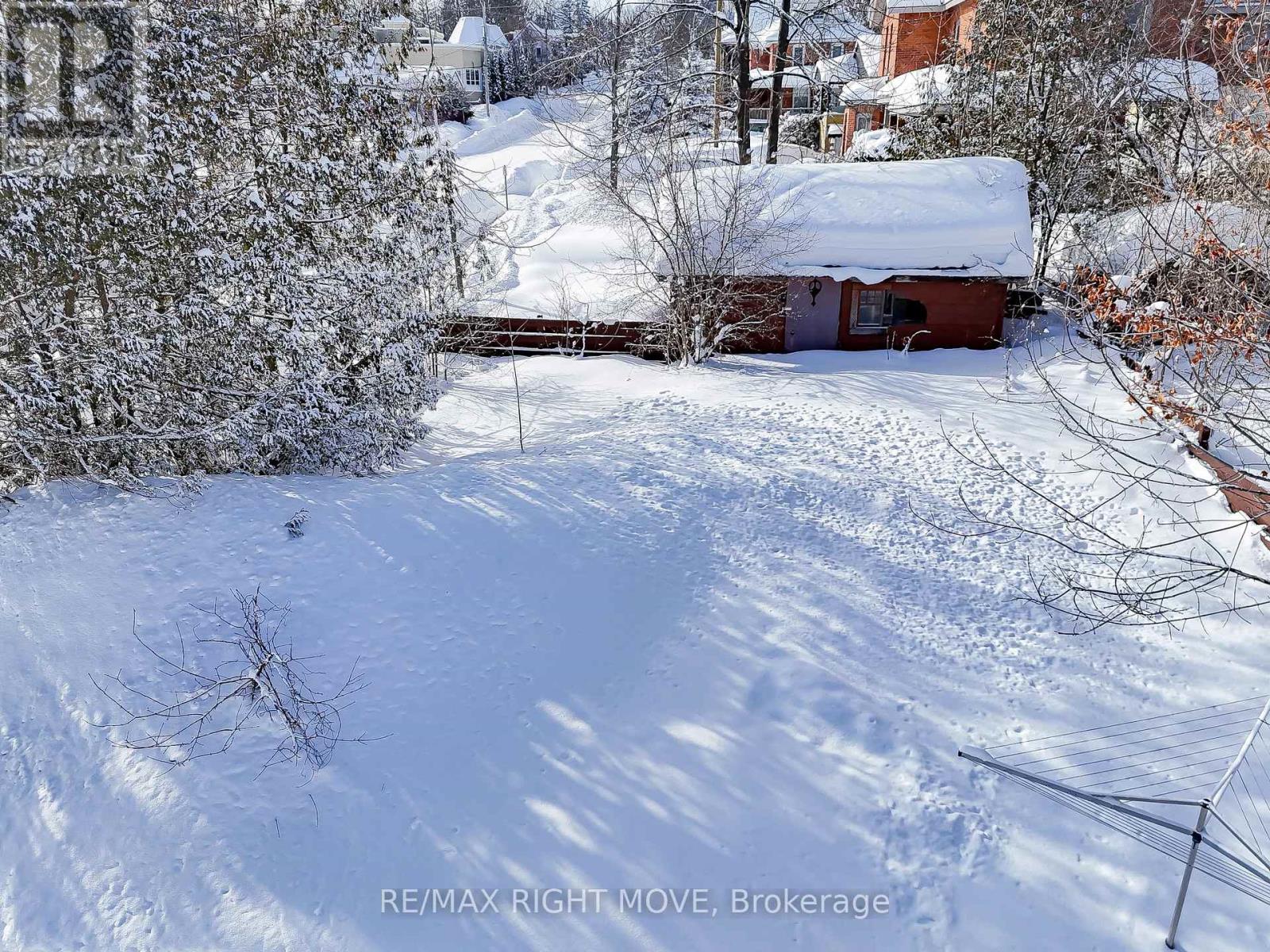 201 Canice Street, Orillia, Ontario  L3V 4J1 - Photo 19 - S12736252
