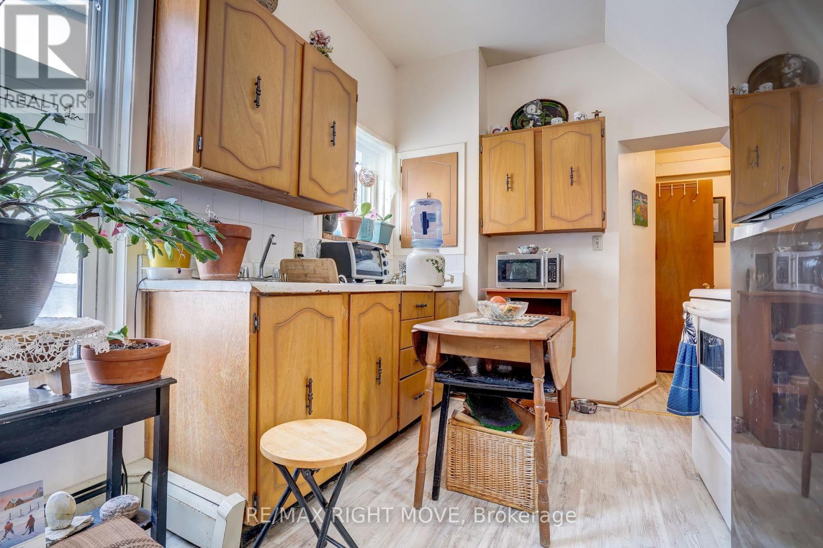 203 Canice Street, Orillia, Ontario  L3V 4J1 - Photo 3 - S12736258